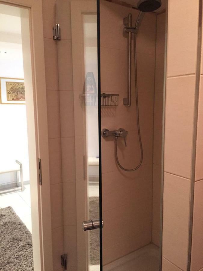 Mi&Ca702 Apartment โคโลญ ภายนอก รูปภาพ