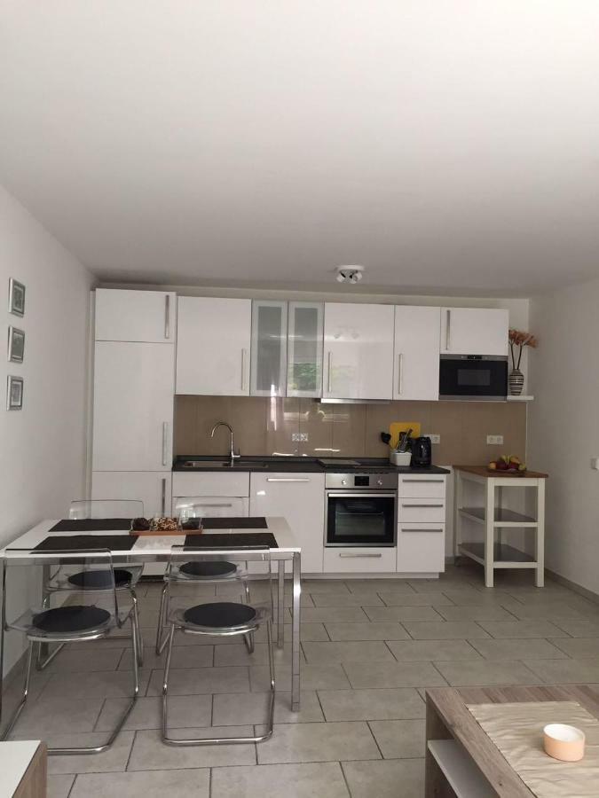 Mi&Ca702 Apartment โคโลญ ภายนอก รูปภาพ